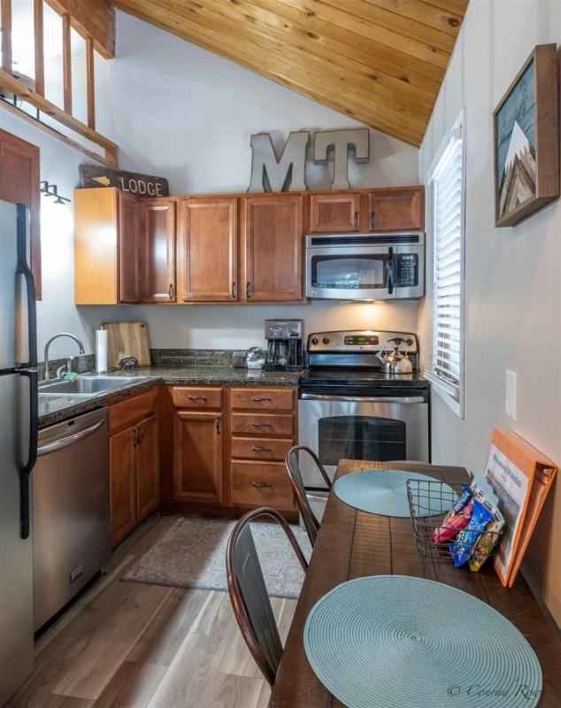 Escape To Ptarmigan Village 9 Whitefish Exterior photo